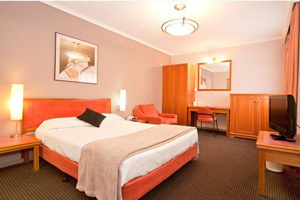 O'Connell Inn - Accommodation Mount Tamborine 1