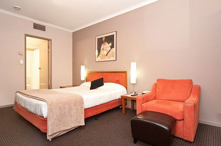 O'Connell Inn - Accommodation Mount Tamborine 2