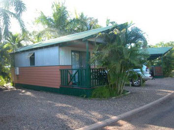 Ivanhoe Village Caravan Resort - Accommodation Mount Tamborine 0