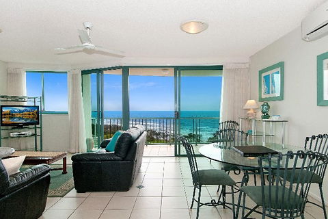 Key Largo Maroochydore - Accommodation Mount Tamborine 1
