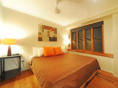 Airlie Waterfront Bed And Breakfast - Accommodation Mount Tamborine 3