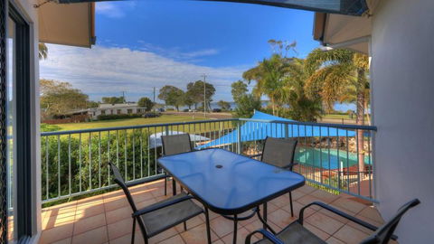 Dolphin Waters Holiday Apartments - Accommodation Mount Tamborine 0