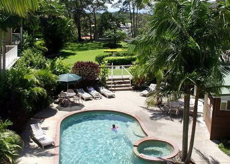 Macquarie Lodge Luxury Apartments - Accommodation Mount Tamborine 3