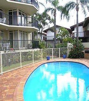 Bayview Beach Holiday Apartments - Accommodation Mount Tamborine 0