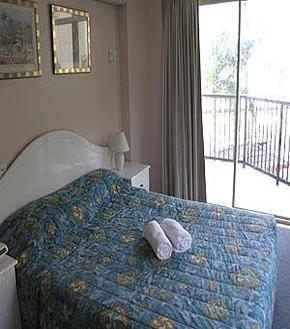 Bayview Beach Holiday Apartments - Accommodation Mount Tamborine 4