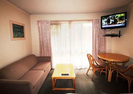 Beaumaris Bay Motel - Accommodation Mount Tamborine 1