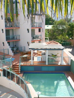 Santa Fe Holiday Apartments - Accommodation Mount Tamborine 1
