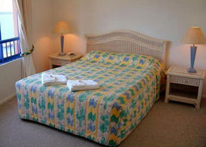 The Jetty Apartments - Accommodation Mount Tamborine 4