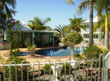 Reef Adventureland Motor Inn - Accommodation Mount Tamborine 0