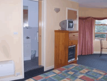 Beltana Hotel - Accommodation Mount Tamborine 1