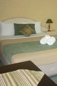 Reef Gateway Motor Inn - Accommodation Mount Tamborine 0