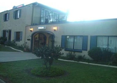 Golden Harvest Motel - Accommodation Mount Tamborine 0