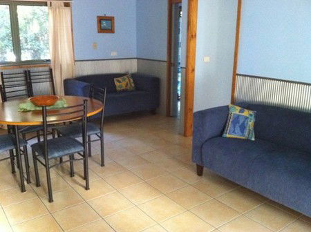 O'Carrollyns At One Mile Beach - Accommodation Mount Tamborine 5
