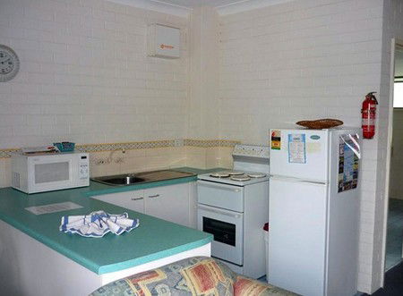 Broadbeach Central Holiday Units - Accommodation Mount Tamborine 2