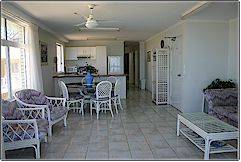 Capeview Apartments By The Sea - Accommodation Mount Tamborine 3