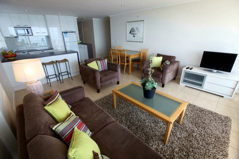 84 The Spit - Accommodation Mount Tamborine 5