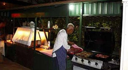 Pine Tree Motel - Accommodation Mount Tamborine 3