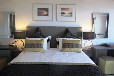 Amooran Court - Accommodation Mount Tamborine 0