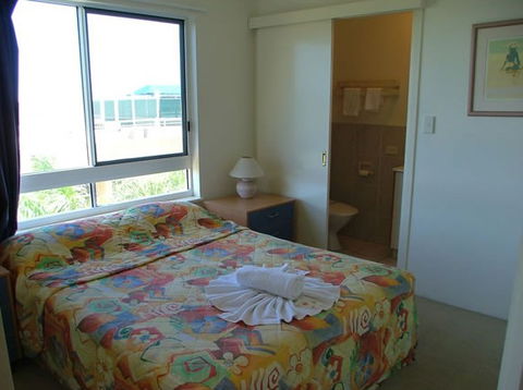 Burlington Holiday Apartments - Accommodation Mount Tamborine 1