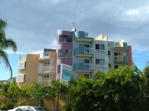 Burlington Holiday Apartments - Accommodation Mount Tamborine 2