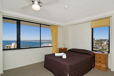 Burgess @ Kings Beach Apartments - Accommodation Mount Tamborine 2