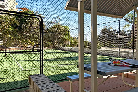 Burgess @ Kings Beach Apartments - Accommodation Mount Tamborine 3