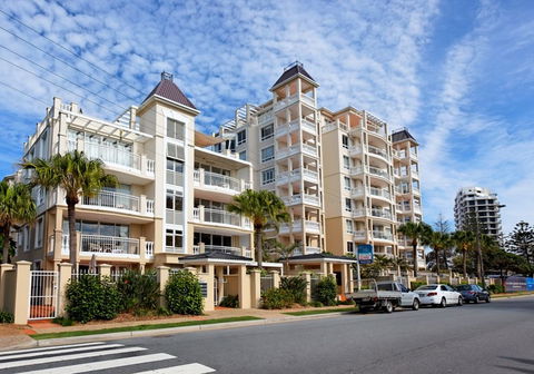 La Grande Apartments Broadbeach - Accommodation Mount Tamborine 7
