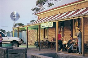 Prairie Hotel - Accommodation Mount Tamborine 0