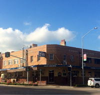 Golden Fleece Hotel - Accommodation Mount Tamborine