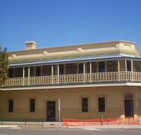 The British Hotel - Accommodation Mount Tamborine