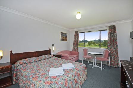 Colonial Motor Inn - Lithgow - Accommodation Mount Tamborine 1