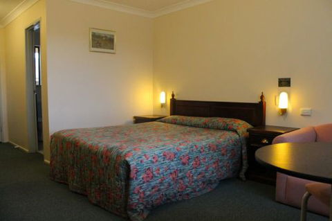 Colonial Motor Inn - Lithgow - Accommodation Mount Tamborine 8