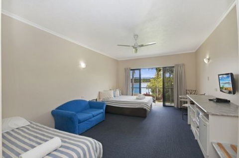Hinchinbrook Marine Cove Motel - Accommodation Mount Tamborine 2