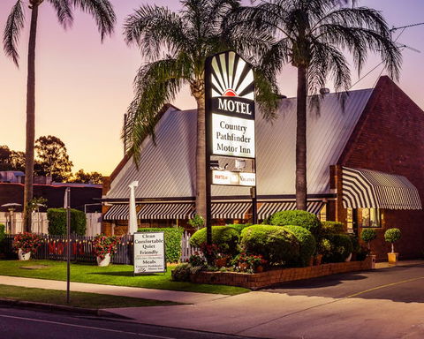Country Pathfinder Motor Inn - Accommodation Mount Tamborine 0