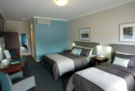 Pastoral Hotel Motel - Accommodation Mount Tamborine 0