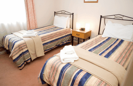 The Grand Apartments - Accommodation Mount Tamborine 4