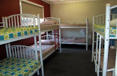 Boomerang Backpackers - Accommodation Mount Tamborine 1