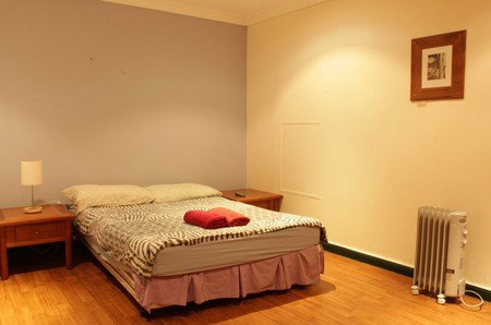 Glebe Village Backpackers - Accommodation Mount Tamborine 4