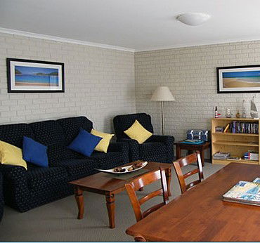 Capri Apartments - Accommodation Mount Tamborine 3
