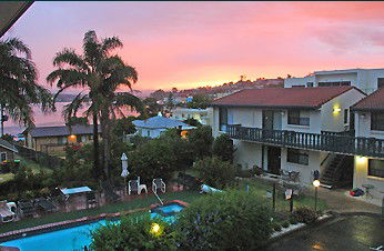 Capri Apartments - Accommodation Mount Tamborine 4