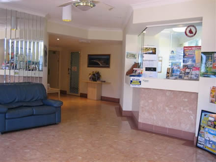 Meridian Tower - Accommodation Mount Tamborine 4