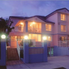Cypress Avenue Apartments - Accommodation Mount Tamborine 0