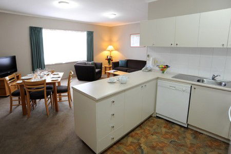 Quest Windsor - Accommodation Mount Tamborine 2