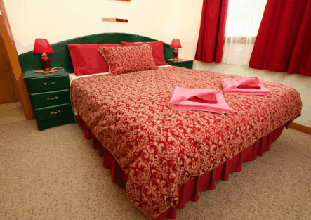 Sharonlee Strahan Villas - Accommodation Mount Tamborine 5