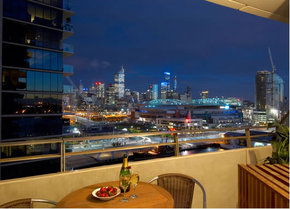 Apartments @ Docklands - Accommodation Mount Tamborine 1