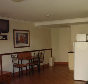Glenmore Hotel Motel - Accommodation Mount Tamborine 3