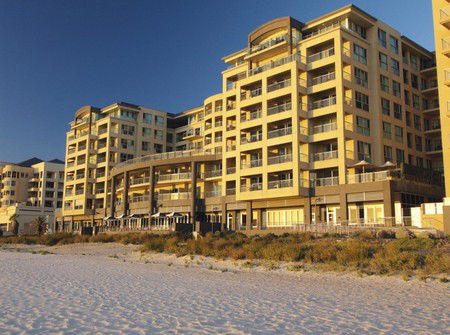 Oaks Plaza Pier - Accommodation Mount Tamborine 1
