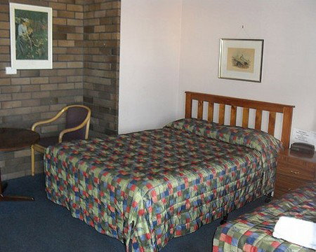 Downtown Motel - Accommodation Mount Tamborine 0