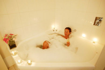 Central Plaza Port Douglas - Accommodation Mount Tamborine 4