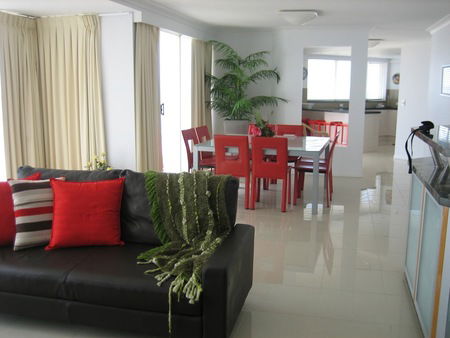 Meridian Tower - Accommodation Mount Tamborine 9